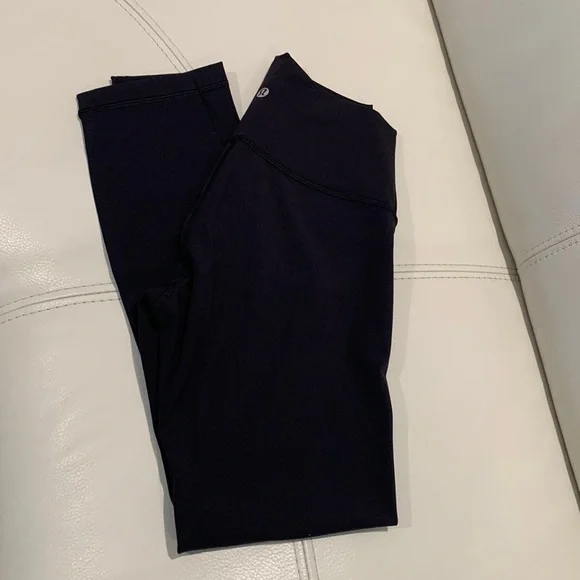 Lululemon Lunar Align High Rise 25” Leggings black Size 6 - Picture 4 of 10